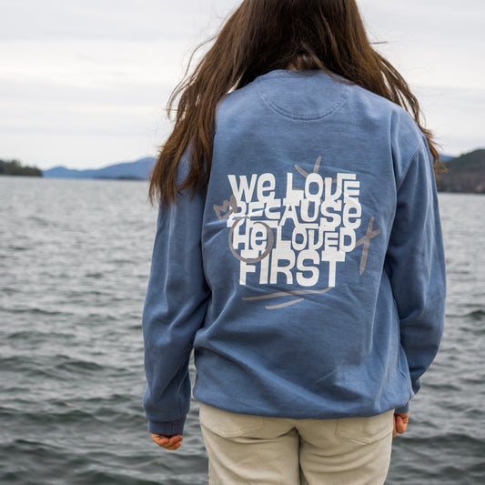 JESUS LOVES YOU UNISEX CREW